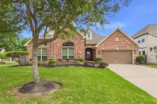 2323 Darden Springs Ln, Friendswood, TX 77546 - Photo 4
