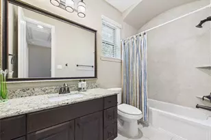 2323 Darden Springs Ln, Friendswood, TX 77546 - Photo 24