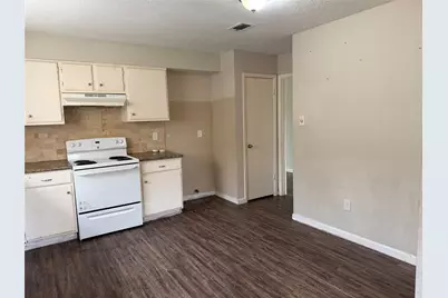 17234 Heritage Bay Drive, Webster, TX 77598 - Photo 8