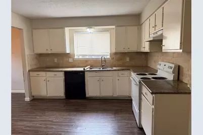 17234 Heritage Bay Drive, Webster, TX 77598 - Photo 12