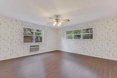 919 Stephan Lane, La Grange, TX 78945 - Photo 8