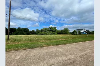 118 Pony Trail, Angleton, TX 77515 - Photo 16