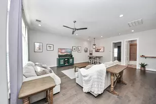 5619 Kansas St, Houston, TX 77007 - Photo 12