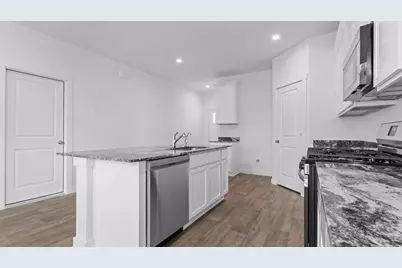 30607 Windermere Peaks Lane, Fulshear, TX 77441 - Photo 6