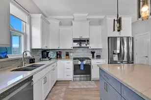 22915 Martes St, Galveston, TX 77554 - Photo 8