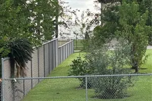 3020 Calhoun St, Bacliff, TX 77518 - Photo 14