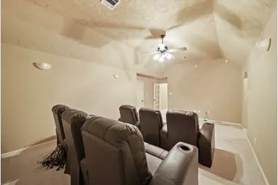 10015 Loch Courtney Lane, Houston, TX 77089 - Photo 28