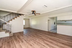 96 Panorama Dr, Conroe, TX 77304 - Photo 6