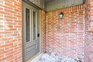 96 Panorama Dr, Conroe, TX 77304 - Photo 4