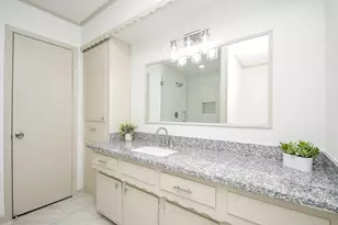 96 Panorama Dr, Conroe, TX 77304 - Photo 22