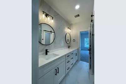 8131 Saint Louis Street, Houston, TX 77028 - Photo 28