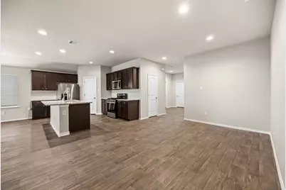 8002 Tamarind Lane, Baytown, TX 77521 - Photo 10