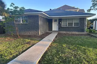 502 Ave F, Houston, TX 77587 - Photo 1
