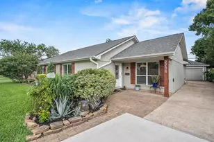 2206 Willowby Dr, Houston, TX 77008 - Photo 4