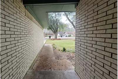2105 Willow Street, Bay City, TX 77414 - Photo 4