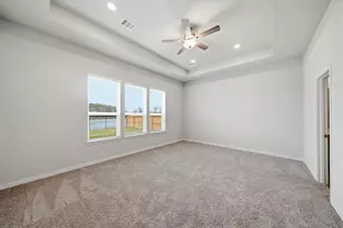 107 Lake Woodshore Ct, Clute, TX 77531 - Photo 16