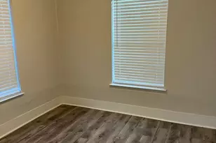 1456 Godwin St, Houston, TX 77023 - Photo 4