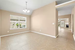 30411 Deleon Fields Dr, Spring, TX 77386 - Photo 6