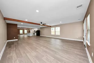 2430 Dolly Wright St, Houston, TX 77088 - Photo 20