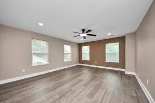 2430 Dolly Wright St, Houston, TX 77088 - Photo 32
