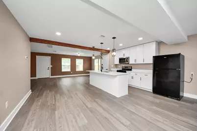 2430 Dolly Wright Street #B, Houston, TX 77088 - Photo 16