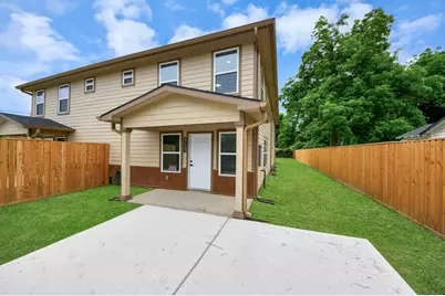 2430 Dolly Wright Street #B, Houston, TX 77088 - Photo 8