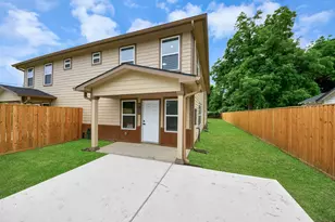 2430 Dolly Wright St, Houston, TX 77088 - Photo 8