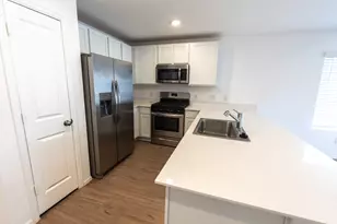 27006 Breakaway Ln, Katy, TX 77493 - Photo 14