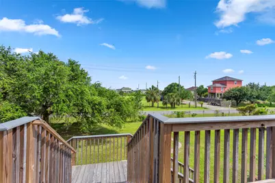 11556 Homrighaus Road, Galveston, TX 77554 - Photo 2