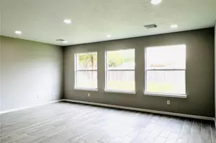 8426 Woodland Knoll Ln, Cypress, TX 77433 - Photo 12