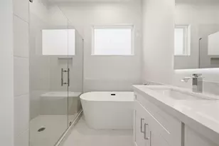 1398 Cedar Post Ln, Houston, TX 77055 - Photo 20