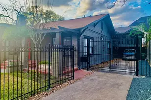 1518 Indiana St, Houston, TX 77006 - Photo 4