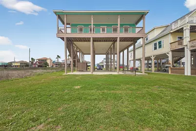 1410 Gulf, Crystal Beach, TX 77650 - Photo 1