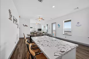 1410 Gulf, Crystal Beach, TX 77650 - Photo 16