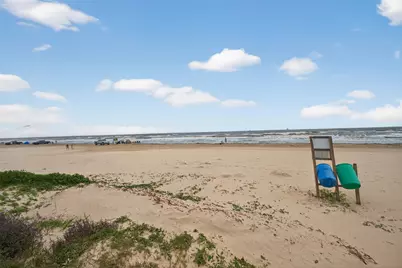 1410 Gulf, Crystal Beach, TX 77650 - Photo 48