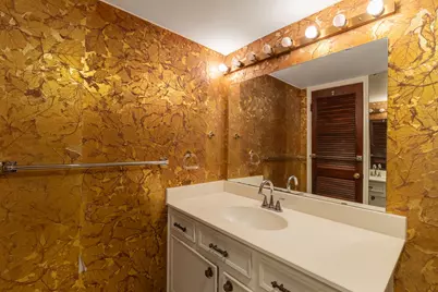 6472 Bayou Glen Road, Houston, TX 77057 - Photo 14