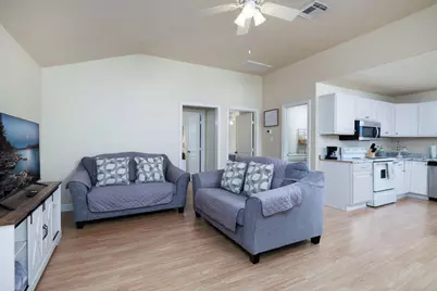 16859 W Juneau, Montgomery, TX 77316 - Photo 4