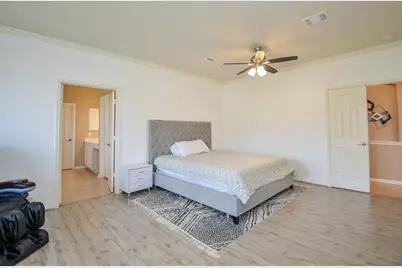 614 Coggins Point Way, Sugar Land, TX 77479 - Photo 22