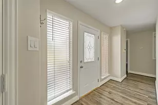 119 Wood Hollow Dr, League City, TX 77573 - Photo 14