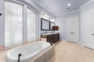 18703 S Bee Cave Springs Cir, Cypress, TX 77433 - Photo 32
