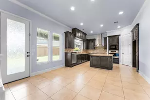 18703 S Bee Cave Springs Cir, Cypress, TX 77433 - Photo 10