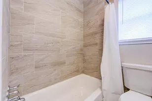 8914 Stonehearth Ln, Houston, TX 77040 - Photo 12