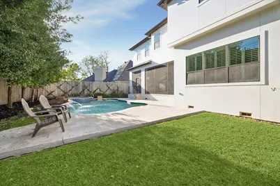 4511 Merrie Lane, Bellaire, TX 77401 - Photo 2