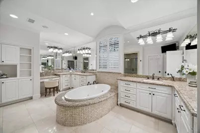 4511 Merrie Lane, Bellaire, TX 77401 - Photo 22