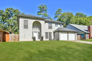 2407 Rolling Glen Dr, Spring, TX 77373 - Photo 2