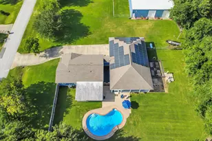 3632 W Meadow Ln, Dickinson, TX 77539 - Photo 6