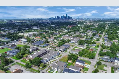4709 Oats Street, Houston, TX 77020 - Photo 32