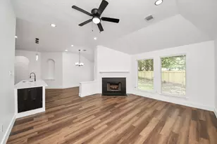 10302 Ten Point Ln, Missouri City, TX 77459 - Photo 14
