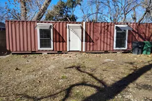 7509 Touchstone St, Houston, TX 77028 - Photo 2