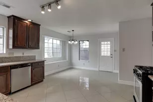 17010 Blue Mist Cir, Sugar Land, TX 77498 - Photo 6